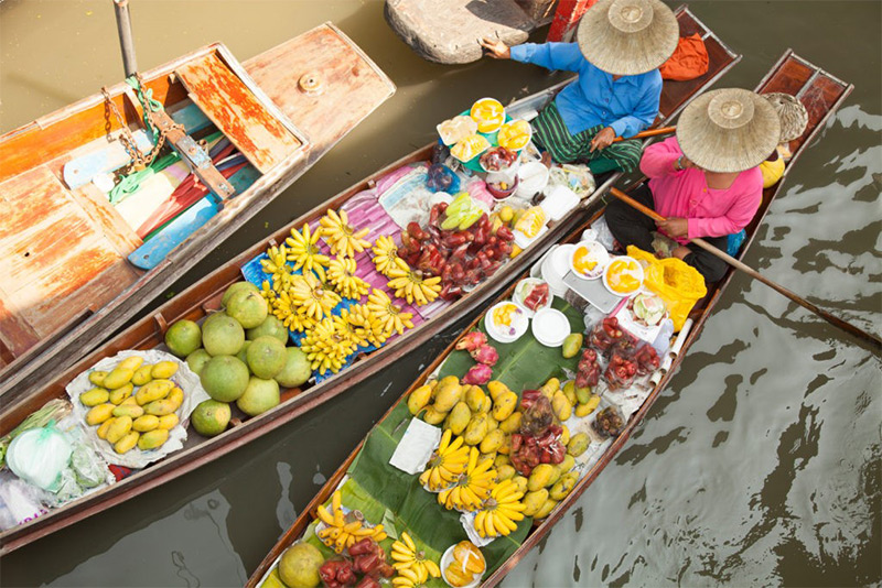 Boat rides Pattaya Floating Market