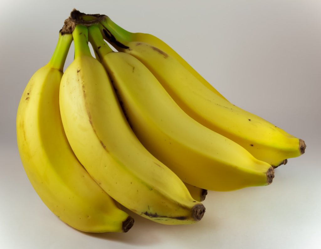 foods to lower high blood pressure - Banana