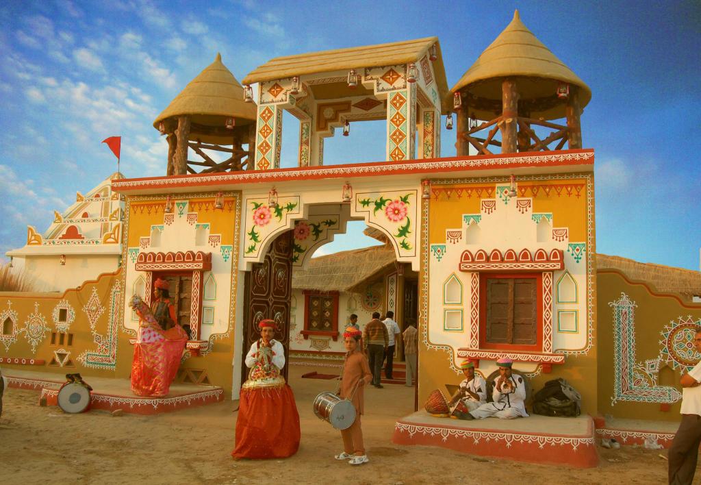 Experience the local Rajasthan Culture at Chokhi Dhani, Jaipur