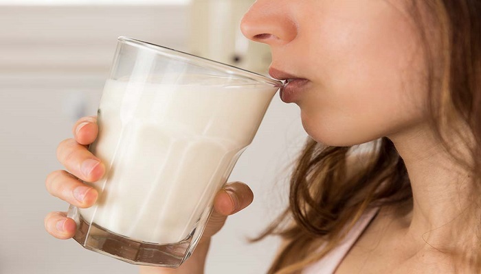 Foods for good sleep - Avoid Sleeplessness with Hot milk