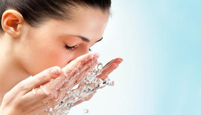 Natural morning skincare routine using fresh water - make skin healthy & beautiful