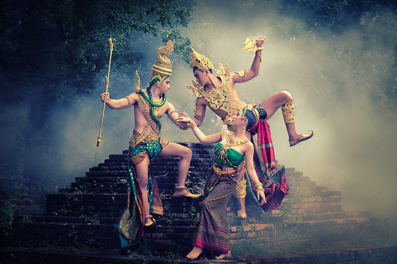 ramayana-festival-man-woman-wearing-typical-beauty-fantasy-thai-dress