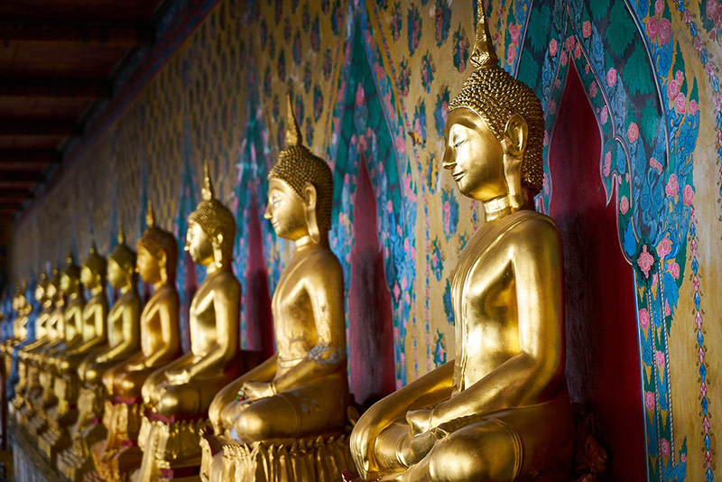 Wat-Arun-Buddha-Statue